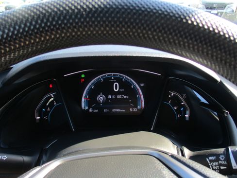 Used 2018 Honda Civic EX image 17