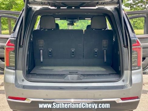 Used 2025 Chevrolet Tahoe LT AWD/4WD image 45