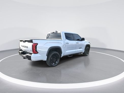 Used 2023 Toyota Tundra SR5 w/ SR5 Premium Package image 8