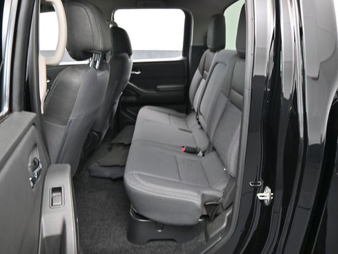 Used 2024 Nissan Frontier SV RWD image 26