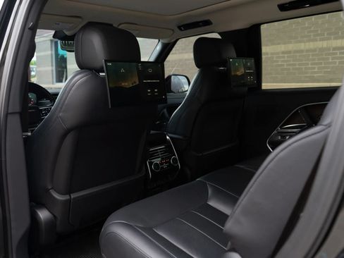 Used 2023 Land Rover Range Rover Long Wheelbase Autobiography AWD/4WD image 21