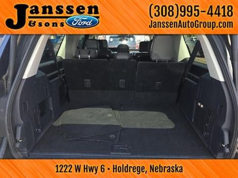 Used 2025 Ford Expedition Max Active AWD/4WD image 19
