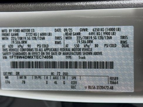 New 2026 Ford F450 Platinum image 34