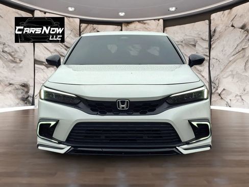 Used 2024 Honda Civic Sport image 2