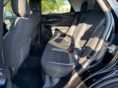 Used 2022 Chevrolet TrailBlazer LT image 22