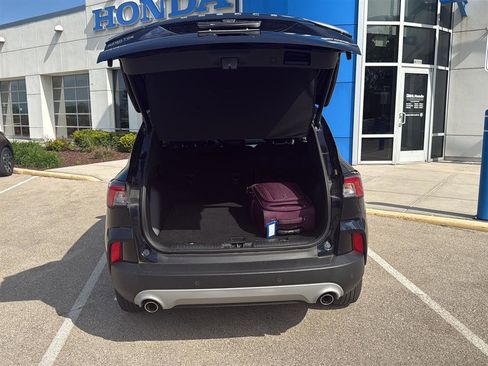 Used 2021 Ford Escape SEL FWD image 14