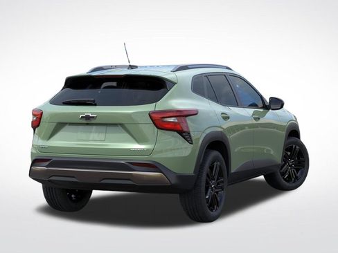 New 2026 Chevrolet Trax ACTIV w/ Sunroof Package FWD image 4