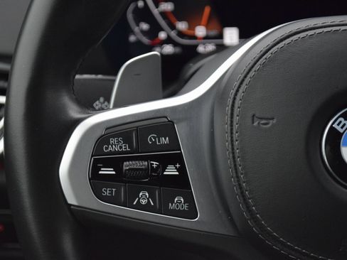 Used 2022 BMW X5 M50i w/ Executive Package image 13