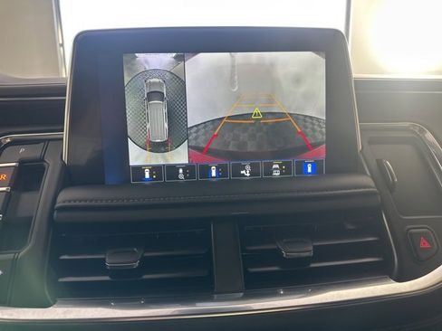 Used 2024 Chevrolet Tahoe LT w/ LT Signature Plus Package image 22