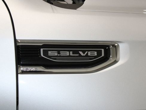 Used 2019 GMC Sierra 1500 SLE w/ SLE Value Package image 12