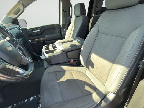 Used 2019 Chevrolet Silverado 1500 LT w/ All-Star Edition AWD/4WD image 32