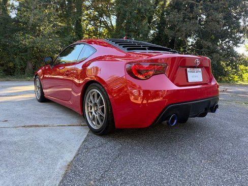 Used 2013 Scion FR-S image 21