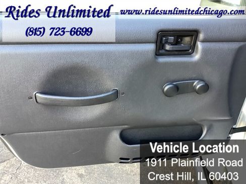 Used 2005 Jeep Wrangler Unlimited AWD/4WD image 11