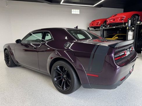 Used 2021 Dodge Challenger R/T Scat Pack RWD image 5