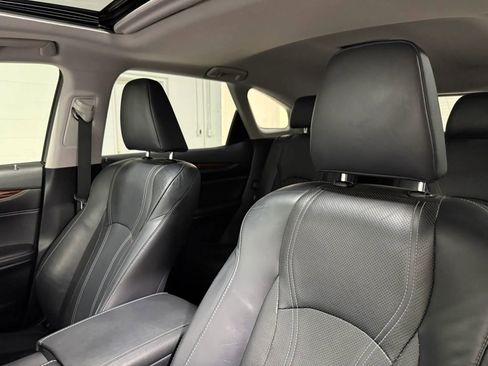 Used 2018 Lexus RX 350L AWD w/ Premium Package image 17