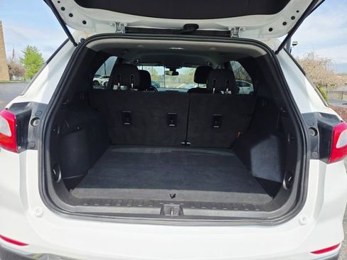Used 2020 Chevrolet Equinox LT image 9