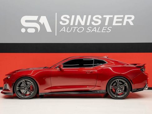 Used 2018 Chevrolet Camaro ZL1 RWD image 24