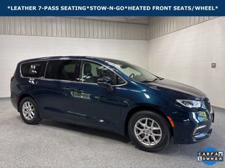 Used 2023 Chrysler Pacifica Touring-L FWD video 1