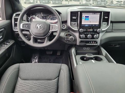 New 2026 RAM 1500 Big Horn AWD/4WD image 4