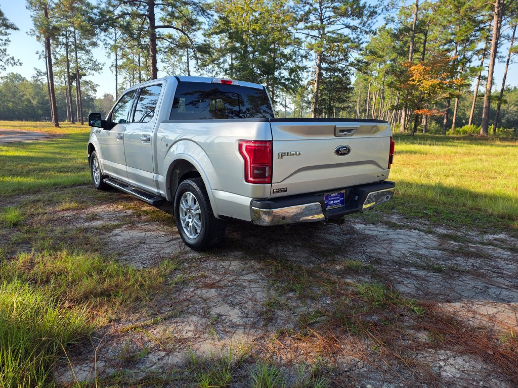 Used 2016 Ford F150 Lariat w/ Equipment Group 501A Mid RWD image 3