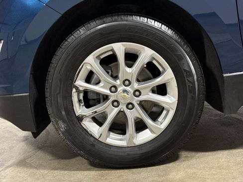 Used 2020 Chevrolet Equinox LT FWD image 26
