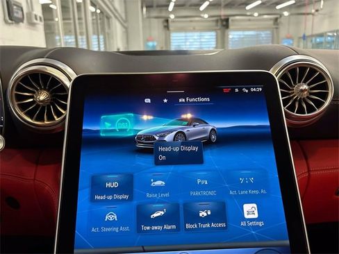 Used 2022 Mercedes-Benz SL 63 AMG 4MATIC image 14