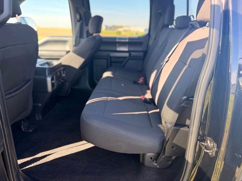 Used 2018 Ford F150 XLT w/ Equipment Group 302A Luxury AWD/4WD image 11