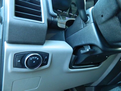 Used 2019 Ford F350 XL w/ Power Equipment Group image 18