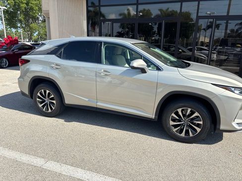 Used 2021 Lexus RX 350 FWD w/ Accessory Package image 4
