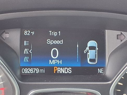 Used 2017 Ford Escape SE image 21