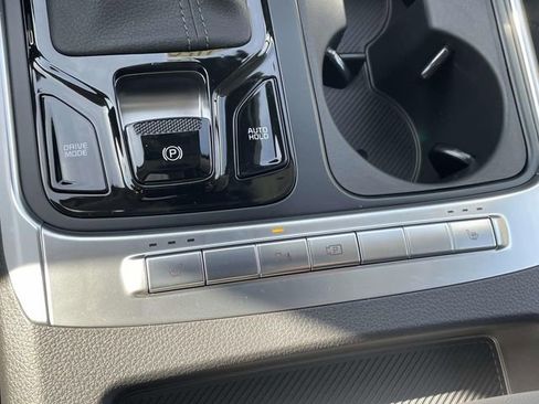 New 2026 Kia Carnival EX image 39