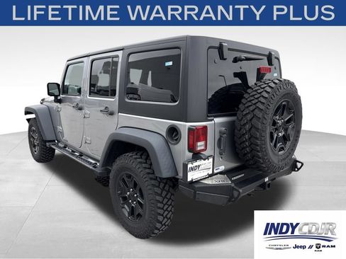 Used 2018 Jeep Wrangler Unlimited Sport AWD/4WD image 6