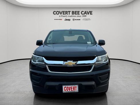 Used 2019 Chevrolet Colorado LT image 2