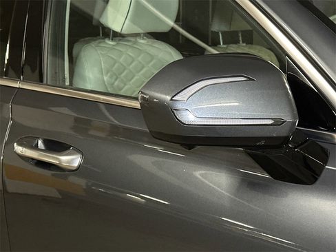 Used 2020 Hyundai Palisade Limited w/ Winter Weather Package image 12