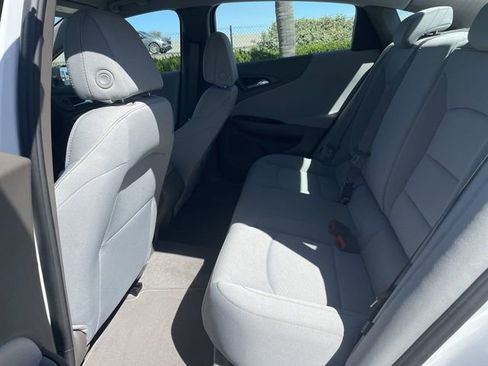 Used 2023 Chevrolet Malibu LS FWD image 23
