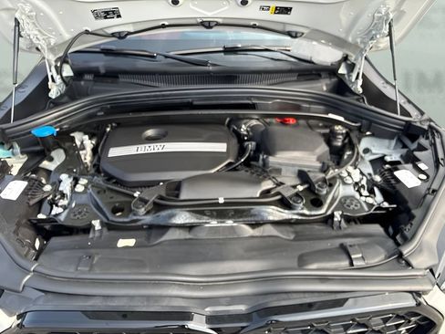 Used 2025 BMW X2 xDrive28i w/ M Sport Package AWD/4WD image 19