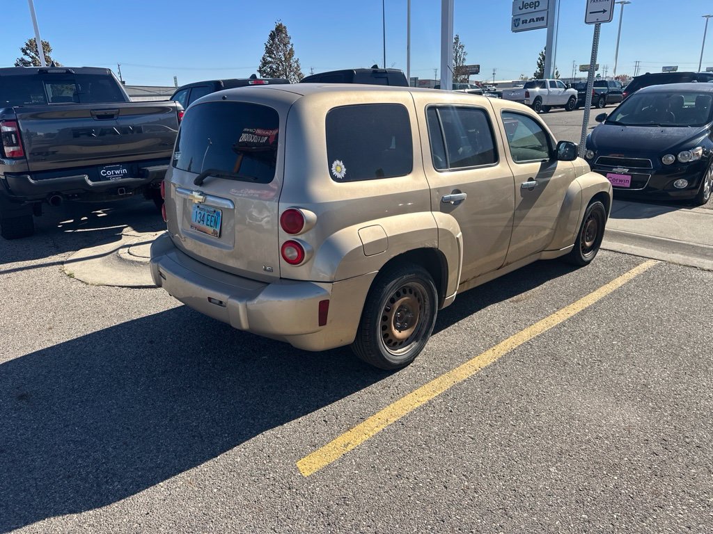 Used 2006 Chevrolet HHR LS FWD image 3