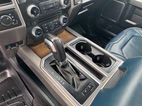 Used 2018 Ford F150 Limited image 31