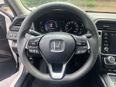 Used 2021 Honda Insight EX image 12