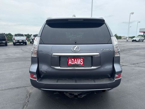 Used 2017 Lexus GX 460 Luxury w/ Preferred Accessory Package AWD/4WD image 7