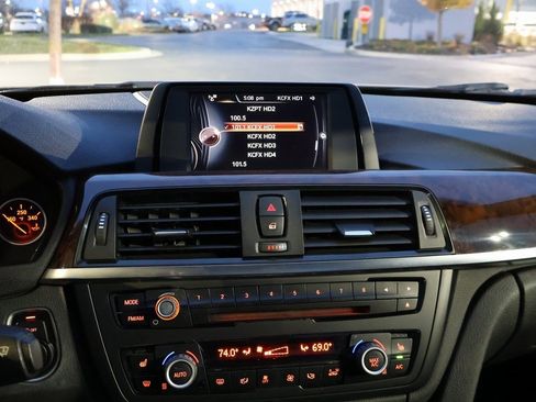 Used 2015 BMW 428i xDrive Coupe image 33