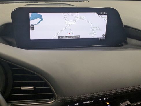 Used 2021 MAZDA MAZDA3 s image 12