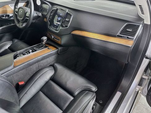 Used 2018 Volvo XC90 T6 Inscription w/ Convenience Package AWD/4WD image 37