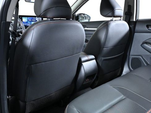 New 2025 Nissan Altima 2.5 SR w/ SR Premium Package image 22