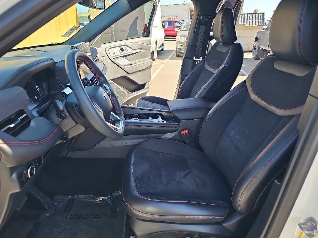 Used 2025 Ford Explorer ST w/ Sun And Sound Package AWD/4WD image 17