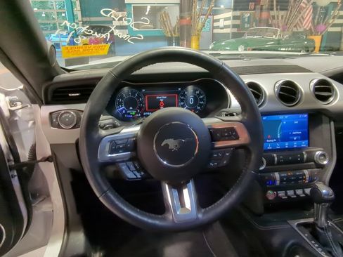 Used 2022 Ford Mustang GT Premium w/ Equipment Group 401A RWD image 2