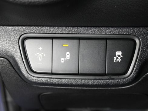 Used 2023 Kia Forte LXS w/ LXS Technology Package FWD image 23