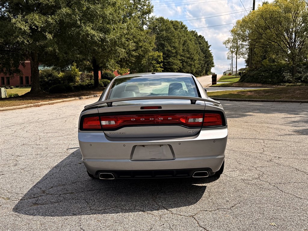 Used 2011 Dodge Charger R/T RWD image 6
