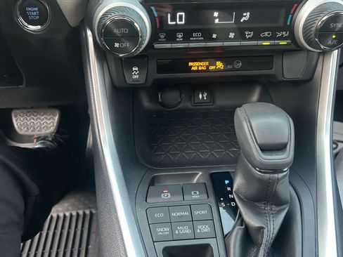 Used 2019 Toyota RAV4 XLE w/ All Weather Liner Package AWD/4WD image 12