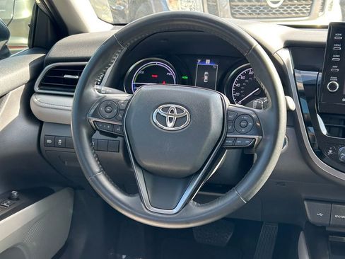 Used 2023 Toyota Camry SE w/ Audio Upgrade Package image 38